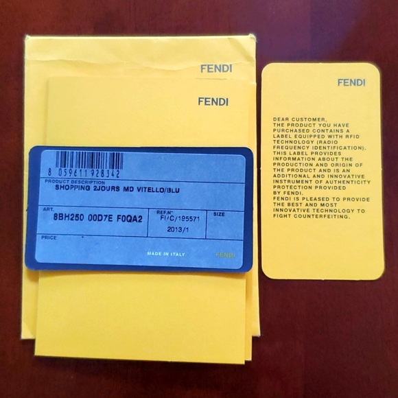 FENDI 2jours MD Vitello Blue 💙💙 - Picture 16 of 16